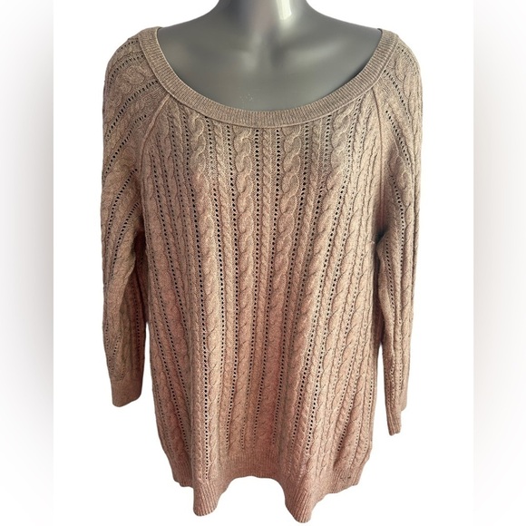 American Eagle Cable Knit Sweater • Used • Size: Large - Picture 3 of 6